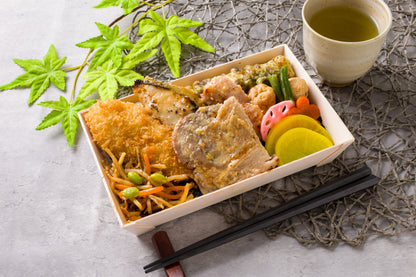鶏ももと豚ロースと銀ひらす西京焼き江戸前ちば海苔弁